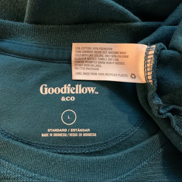 Goodfellow & Co. Blue Thermal Top Size L - Picture 7 of 7